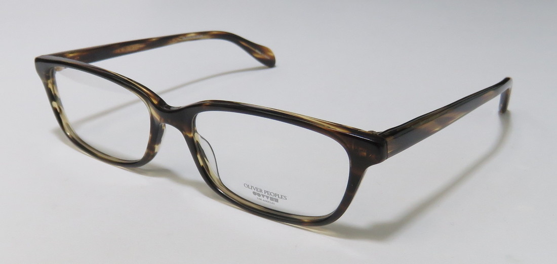 OLIVER PEOPLES BARNETT in COCO
