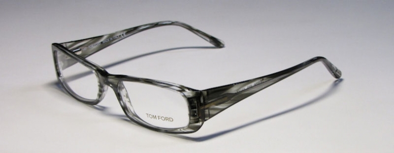TOM FORD 5004 in R89