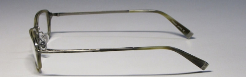 JOHN VARVATOS V300 in SMOKEHORN