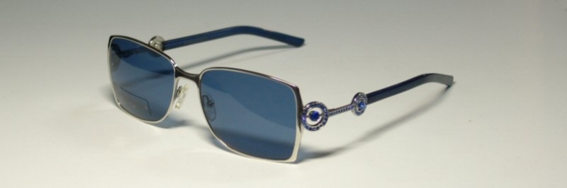 BOUCHERON 25 in 01056