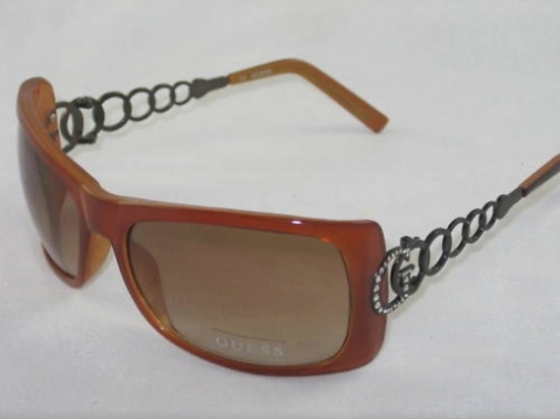 GUESS 6332 in AMBER