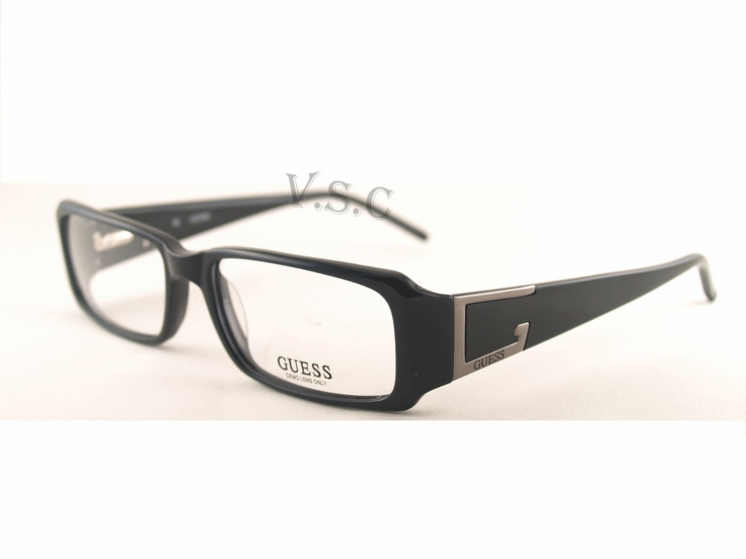 GUESS 1528 in BLK