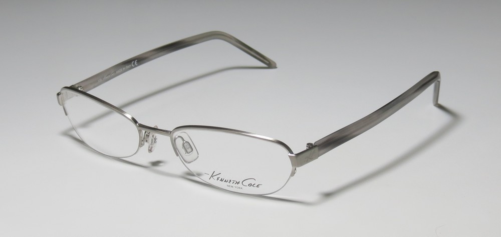 KENNETH COLE 563 in 753