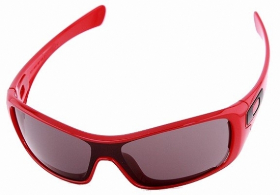 OAKLEY ANTIX in 03704