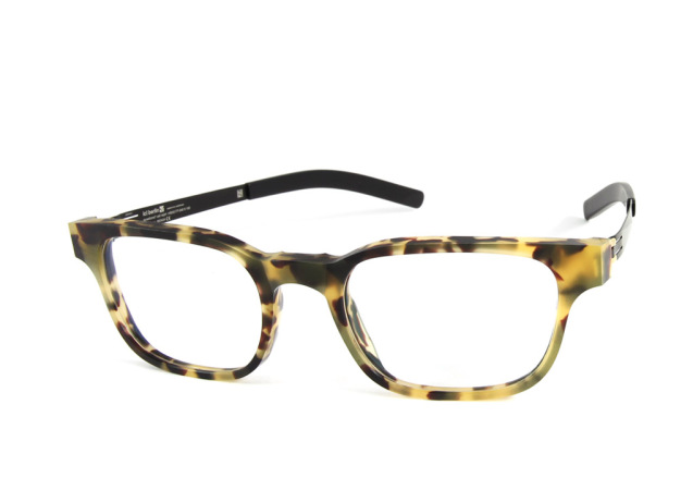 IC BERLIN KLAVIERSPIELER KLAUS in GHETTO-HAVANNA-ROUGH