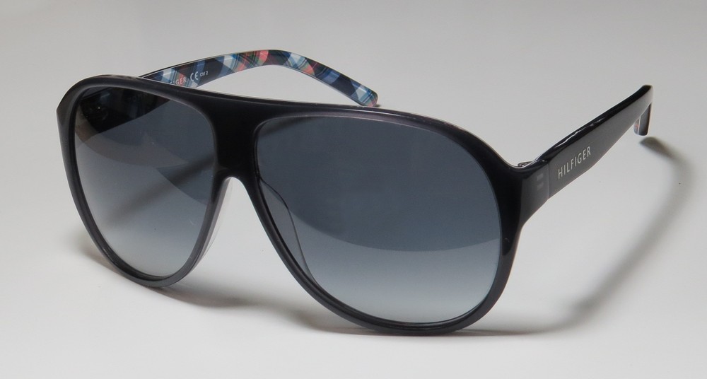 TOMMY HILFIGER 1086 in WGYJJ