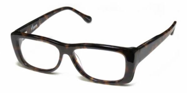 ELIZABETH AND JAMES MOORE in TT01