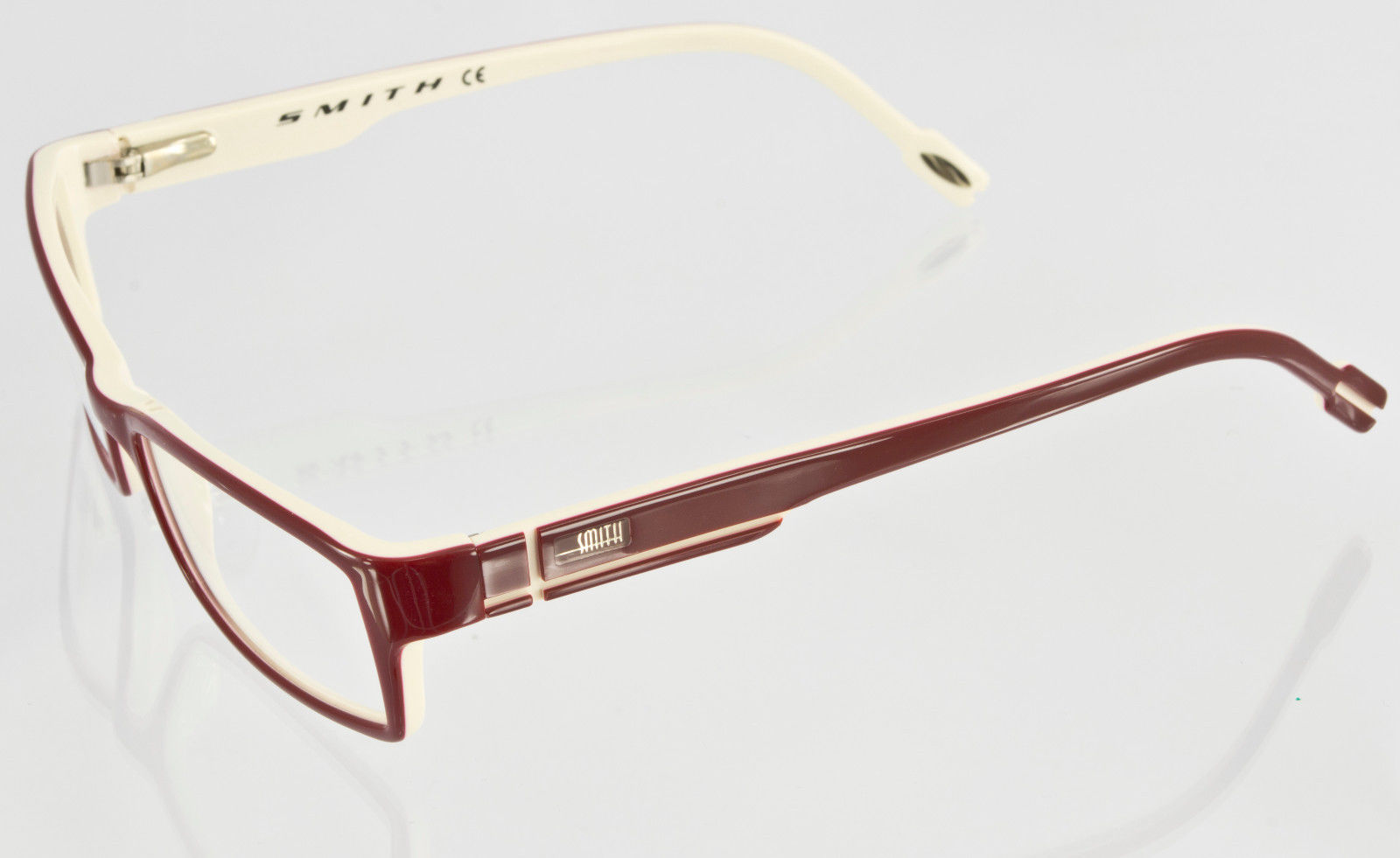 SMITH OPTICS INTERSECTION in CH