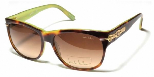 NICOLE MILLER HUDSON in C03