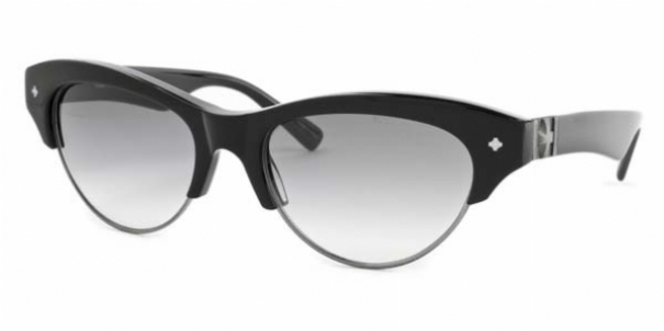 NICOLE MILLER VESEY in C01