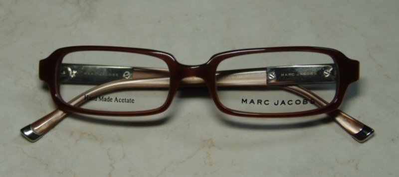 MARC JACOBS 054 in 87K
