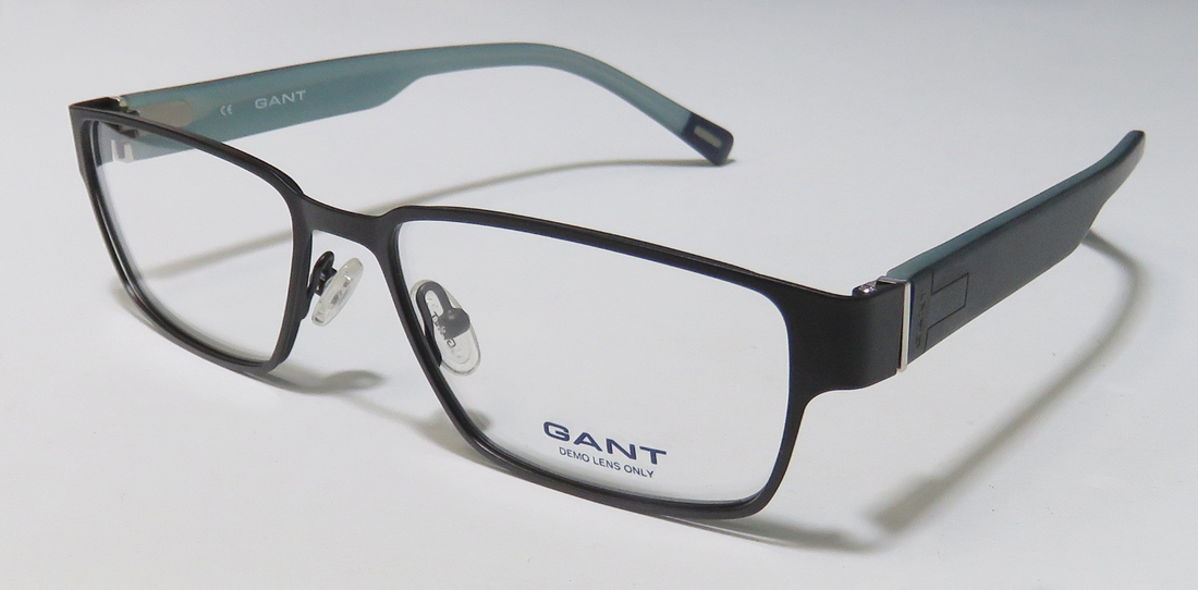 GANT 3002 in SBLK