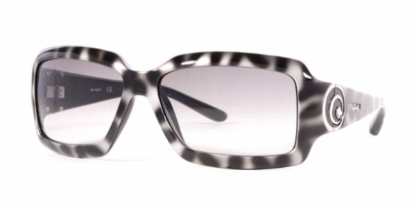 VOGUE 2461B in 150711