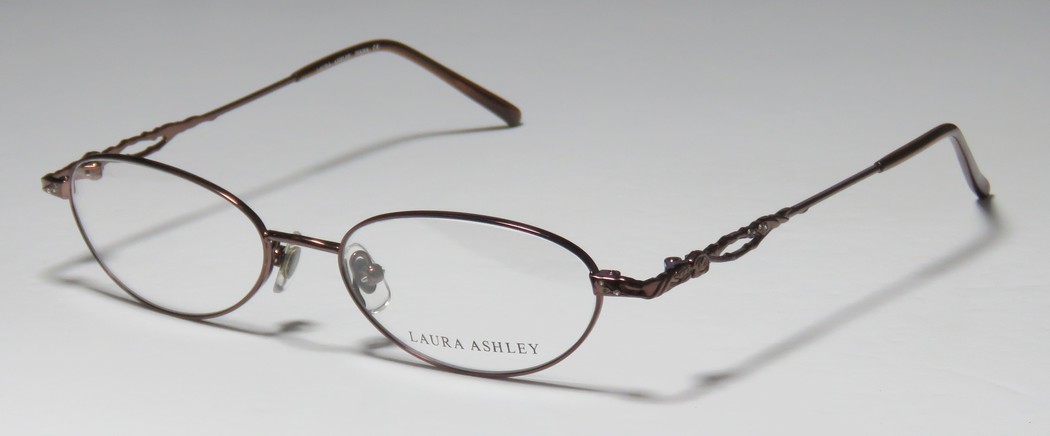 LAURA ASHLEY IVANA in GINGERBREAD