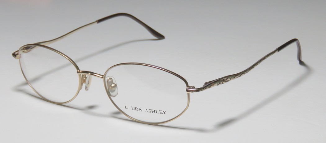 LAURA ASHLEY COSETTE in PARCHMENT