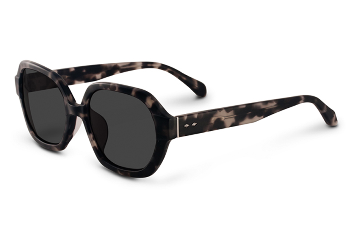 SAMA AUDREY in MATTEINK