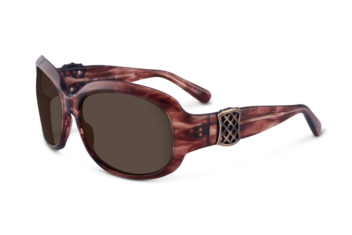 SAMA AZIZA in DESERT