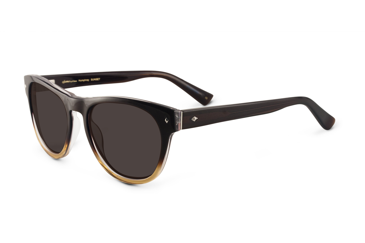 SAMA HUMPHREY in SUNSET