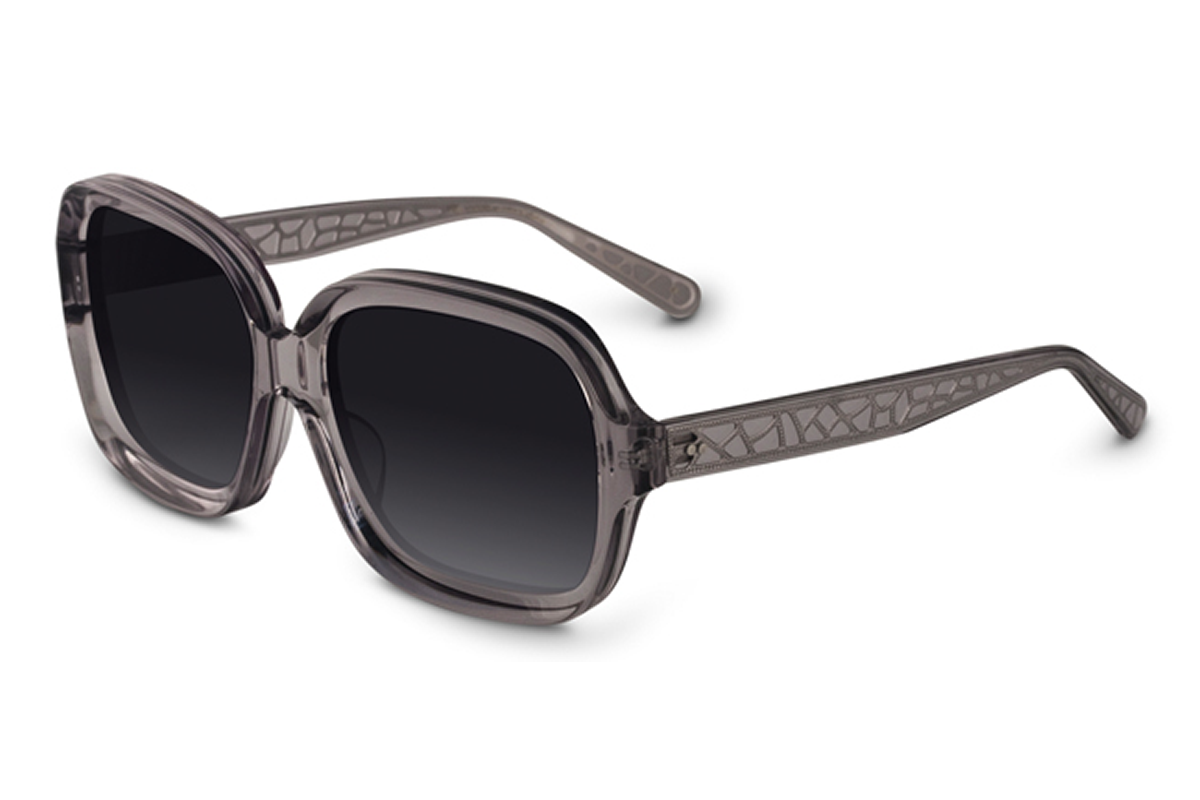 SAMA KAROLINA in ONYX