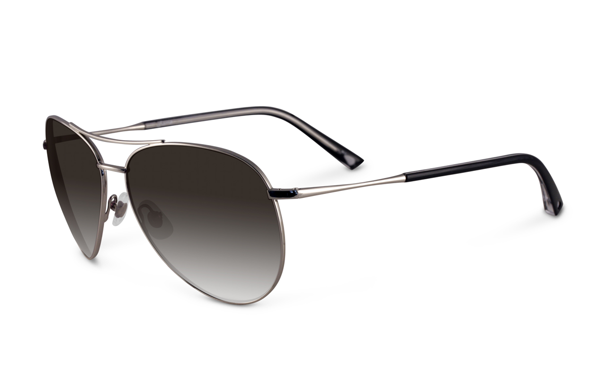 SAMA LOUIS in PLATINUM