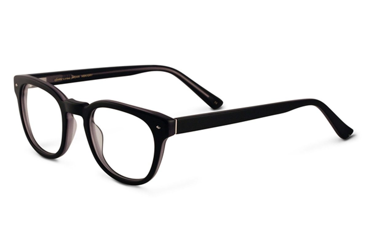 SAMA AIDAN in MATTBLACKGREY