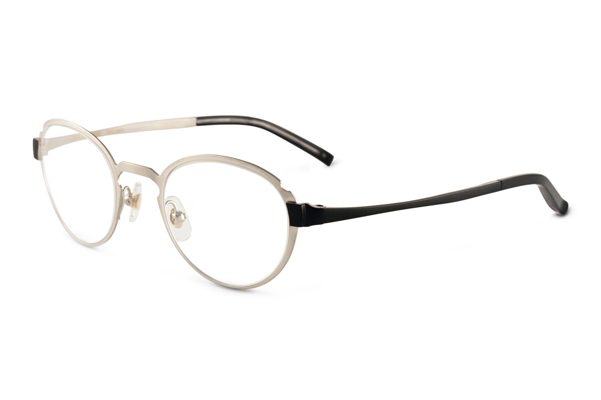 SAMA HENRI in BRUSHEDSILVERMATTEBLACK