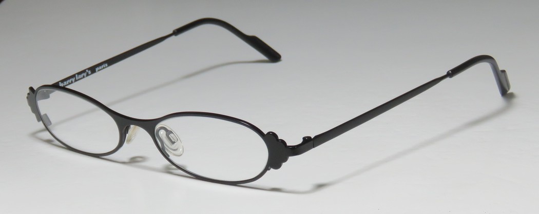 HARRY LARYS TWIGGY in 101