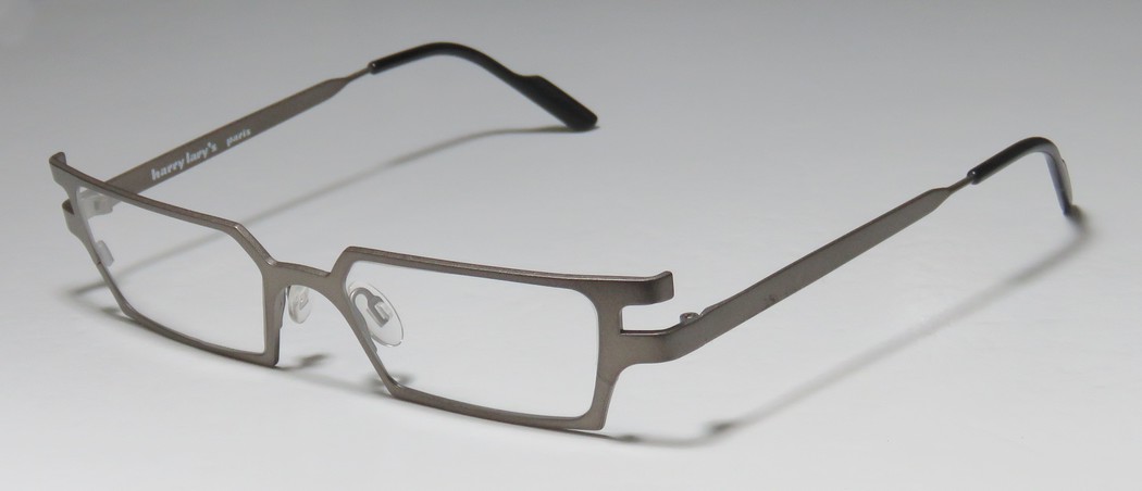 HARRY LARYS CHICKY in 441