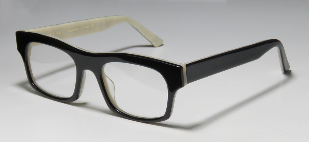 HARRY LARYS DICTATY in 3425