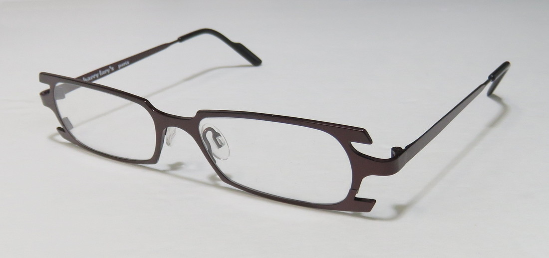 HARRY LARYS TERRORY in 055